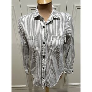 Madewell Pinstripe Button Up Shirt Size Small Classic Fit Preppy White & Black
